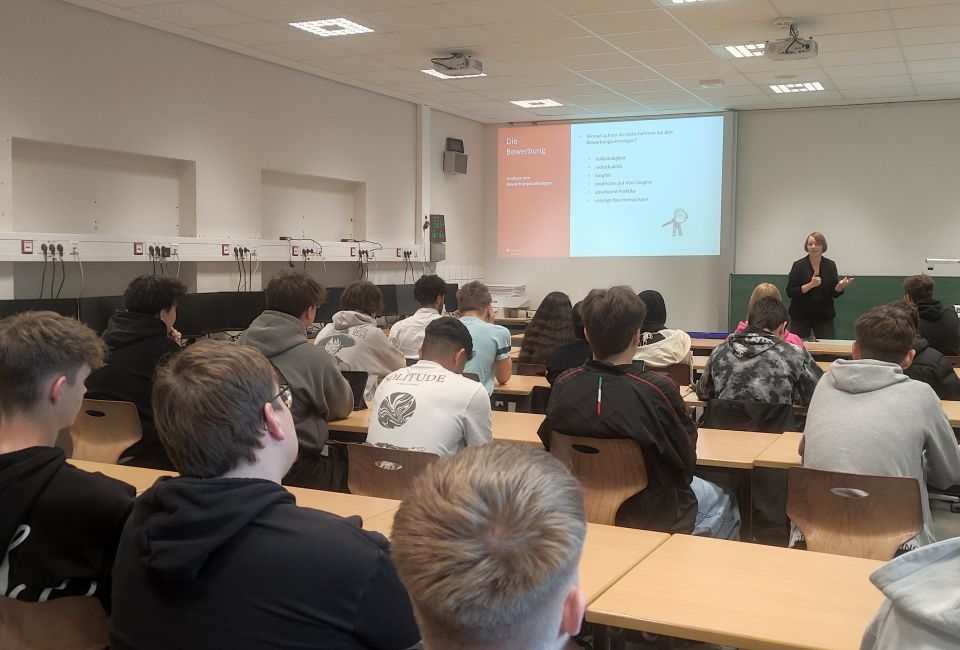 Image - Bewerbungstraining fÃ¼r angehende informationstechnische Assistenz