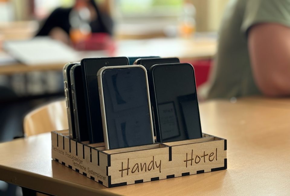 Image - Optimierung der Herstellung von HandyHotels
