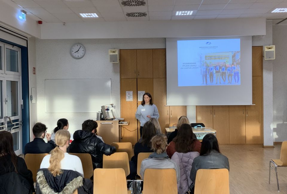 Image - Studien- und Berufsorientierung in der Fachoberschule Gesundheit